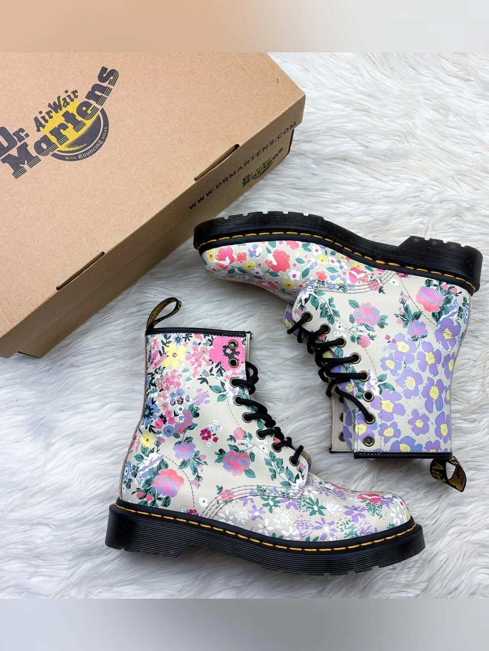 Dr. Martens 1460 Floral Mash Up Backhand Lace Up Boot Leather Parchment Beige 8 - Picture 2 of 11